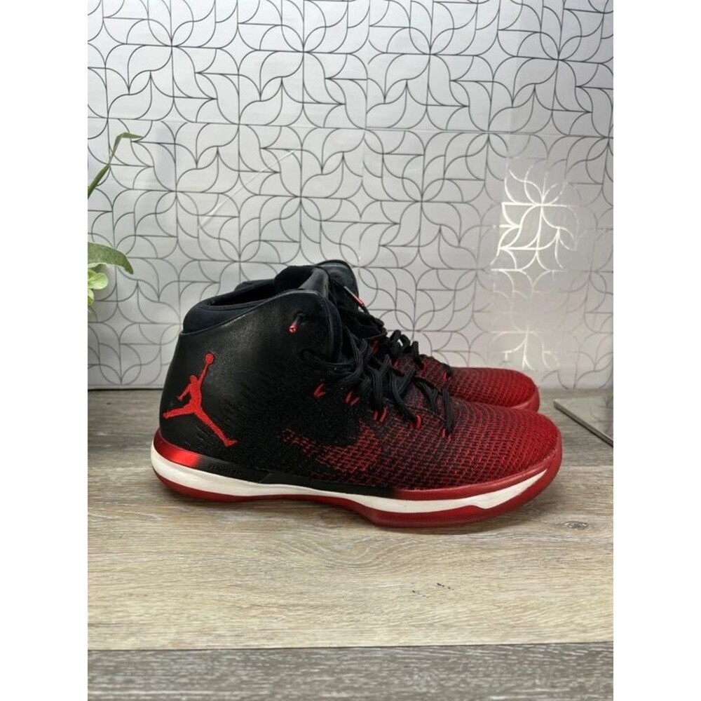 Air Jordan XXXI "Banned", 10